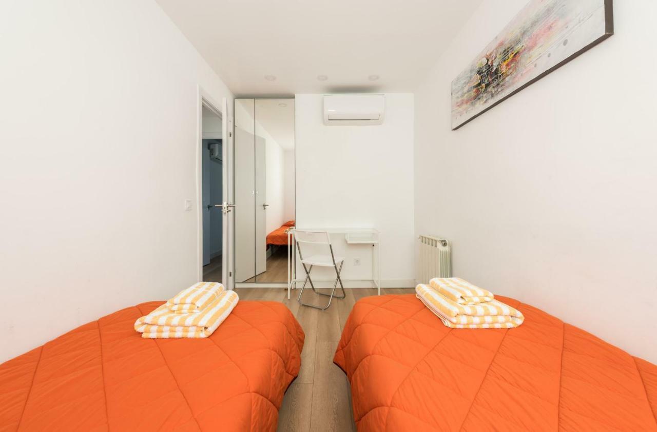Ever House IFEMA Mar de Cristal Madrid Extérieur photo