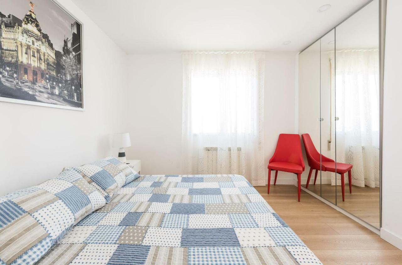 Ever House IFEMA Mar de Cristal Madrid Extérieur photo